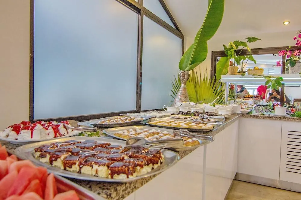 Club Palm Hotel Armutalan