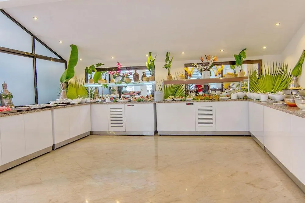 Club Palm Hotel Armutalan
